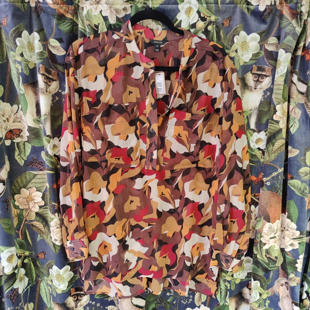 RW&Co Blouse NWT size Medium